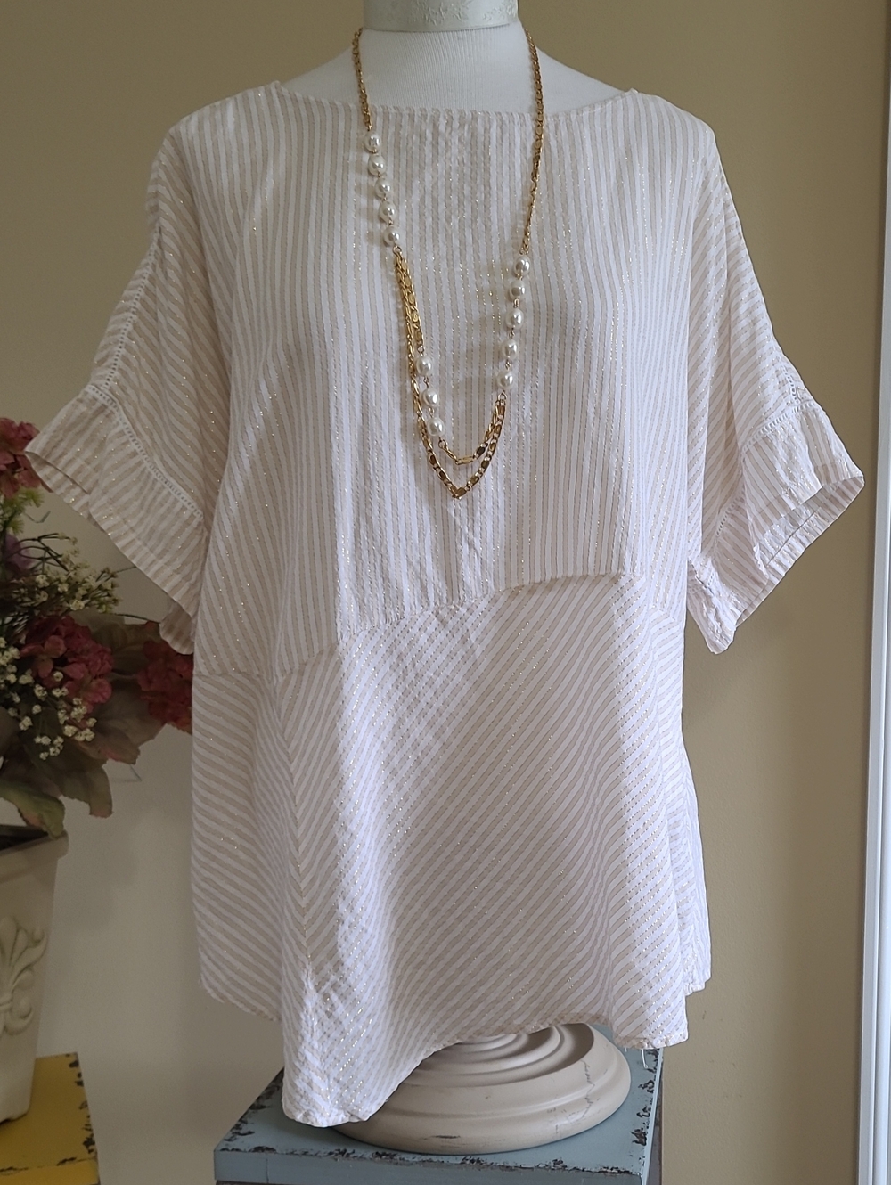 Ellen Tracy Peplum Top Blouse Ivory & Metallic Gold Shimmer Asymmetrical Hem XL